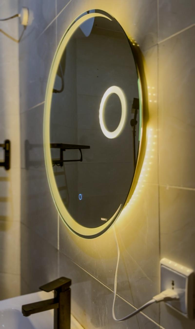 Master Bathroom (En-suite)