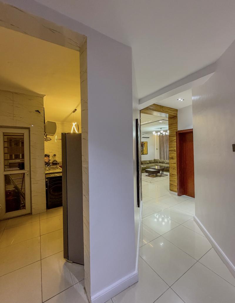 Entrance / Foyer