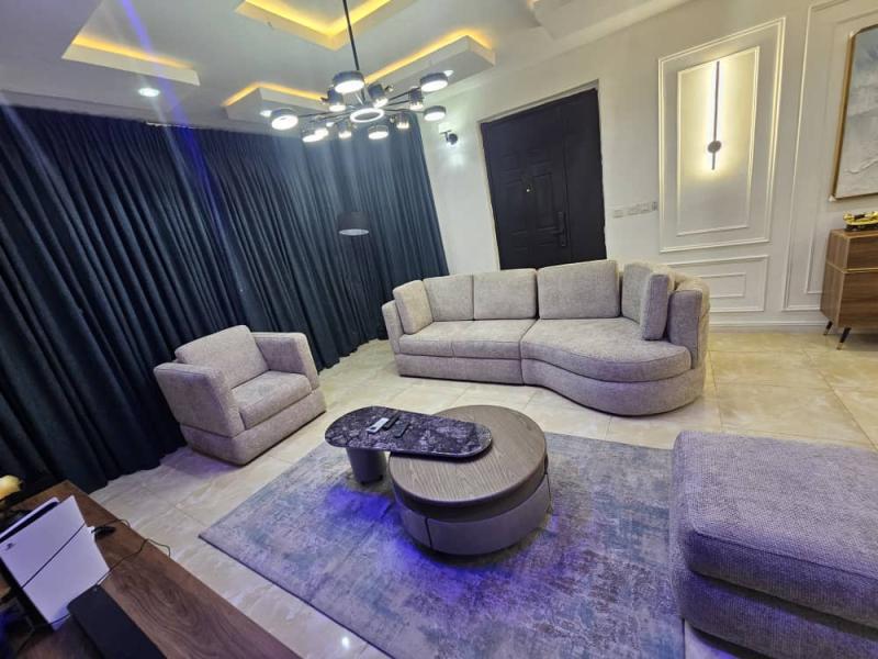 Living Room / Lounge