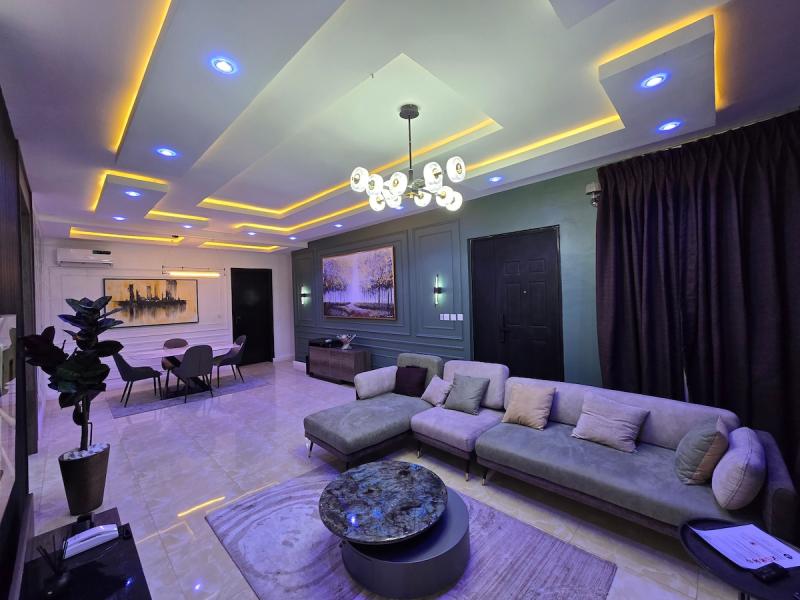 Living Room / Lounge