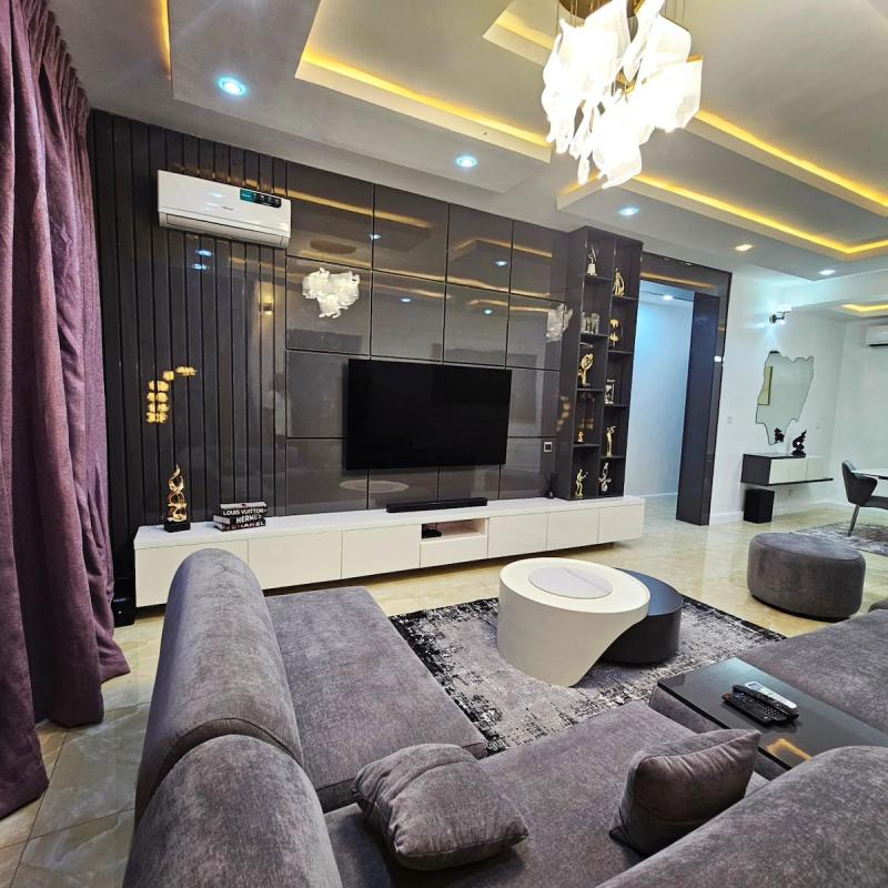 Living Room / Lounge